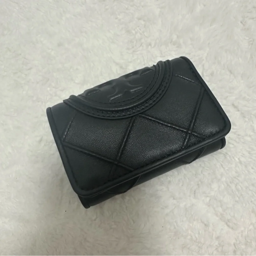 New Tory Burch SMALL FLEMING SOFT FLAP WALLET